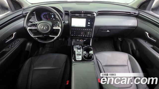 Hyundai Tucson — interior