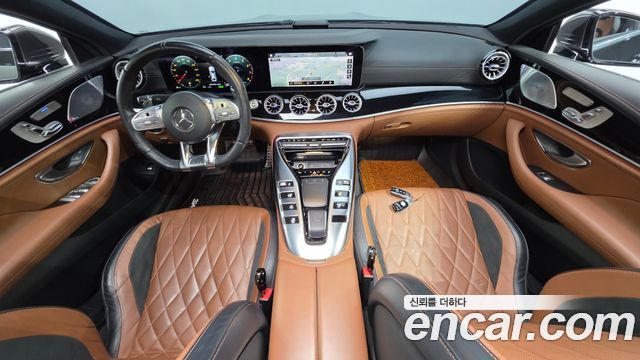 Mercedes-Benz AMG GT — interior