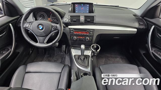 BMW 1 Series — interior