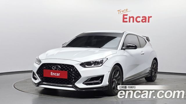 Hyundai Veloster — exterior