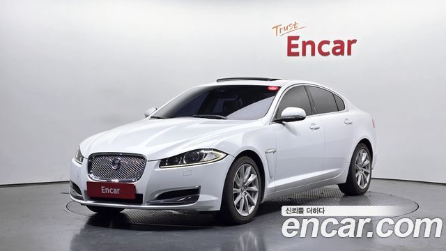 Jaguar XF — exterior