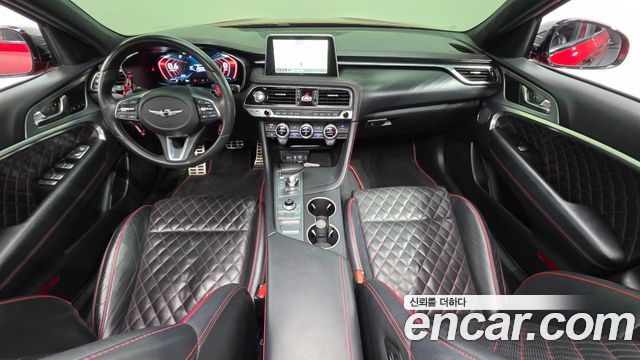 Genesis G70 — interior