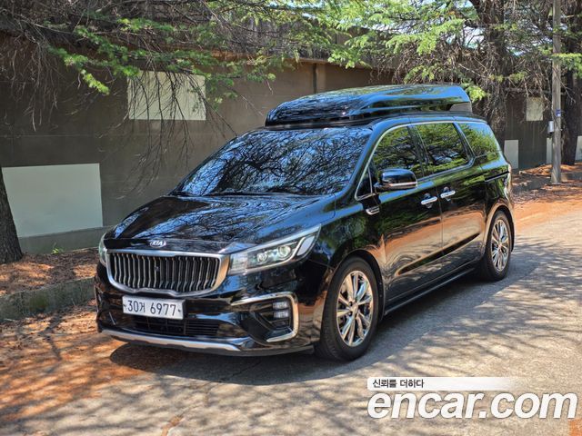Kia Carnival — exterior