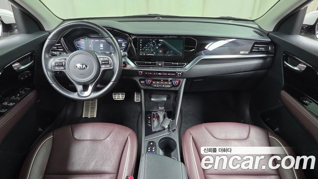Kia Niro — interior