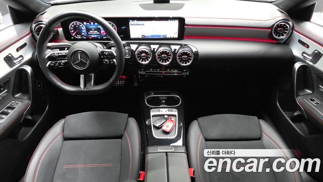 Mercedes-Benz CLA-Class — interior