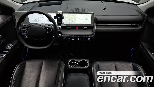 Hyundai IONIQ 5 — interior