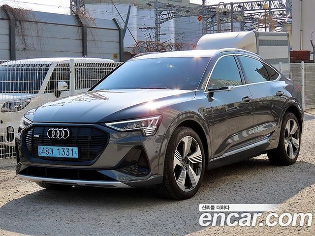 Audi e-tron — exterior