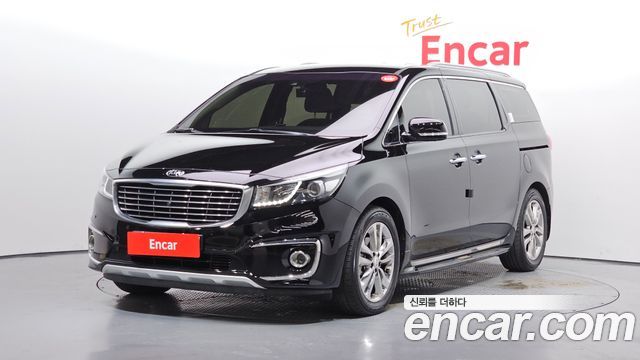 Kia Carnival — exterior