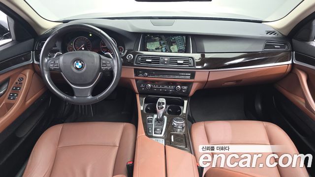 BMW 5 Series — interior