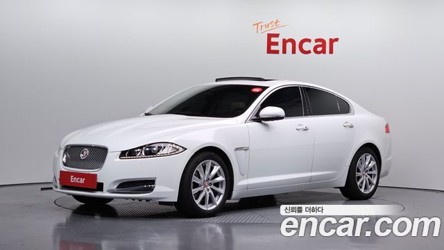 Jaguar XF — exterior