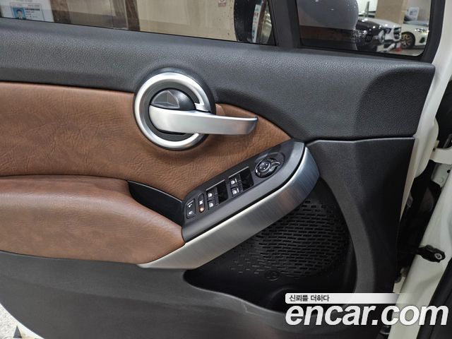 Fiat 500X — interior