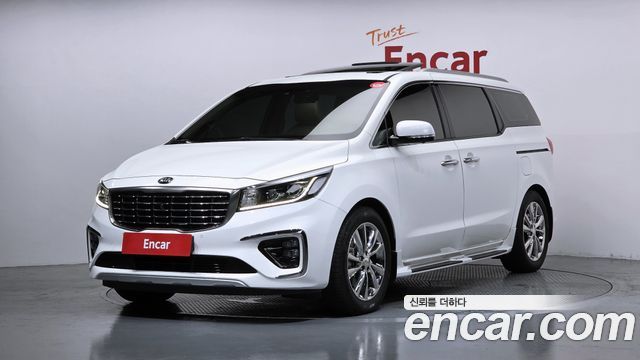 Kia Carnival — exterior