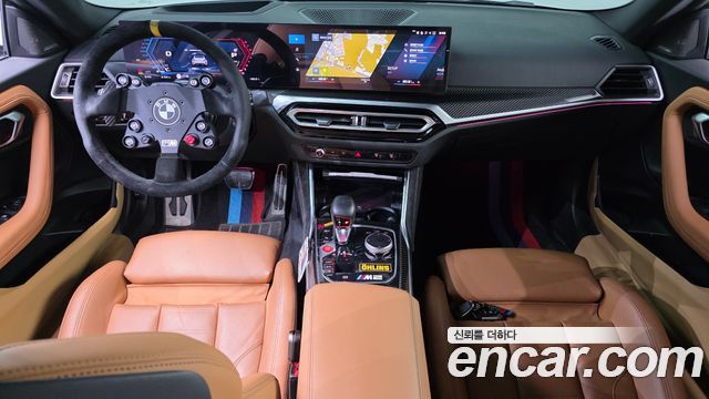 BMW M2 — interior