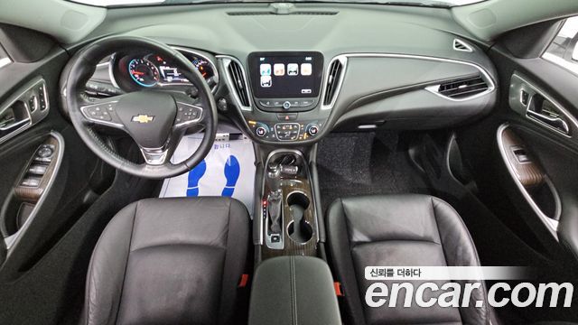 Chevrolet Korea Malibu — interior