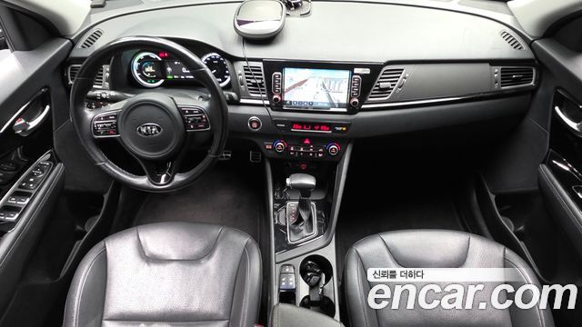 Kia Niro — interior