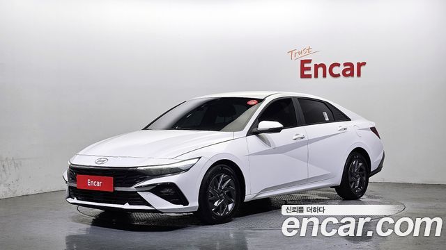 Hyundai Avante — exterior