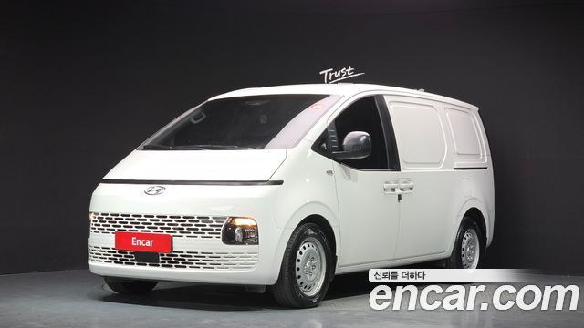 Hyundai Staria — exterior