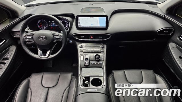 Hyundai Santa Fe — interior
