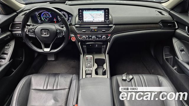 Honda Accord — interior
