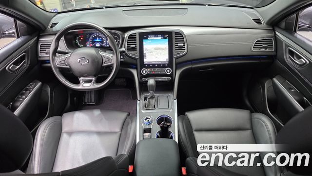 Renault Korea SM6 — interior