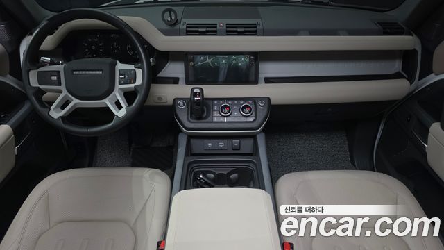 Land Rover Defender — interior