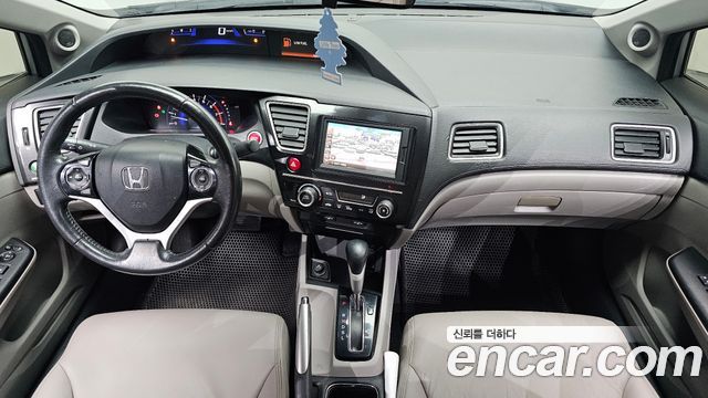 Honda Civic — interior
