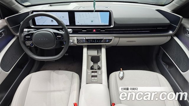 Hyundai IONIQ 6 — interior