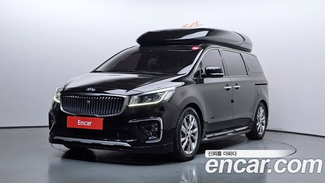 Kia Carnival — exterior