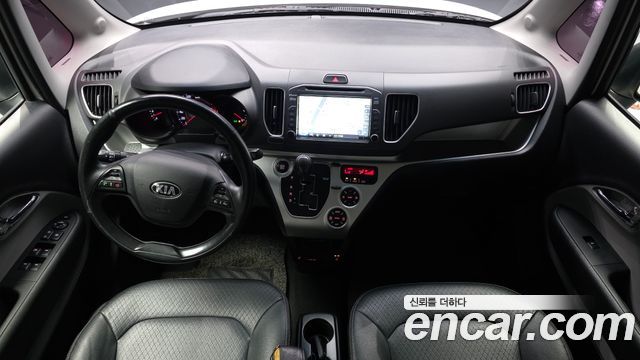 Kia Ray — interior