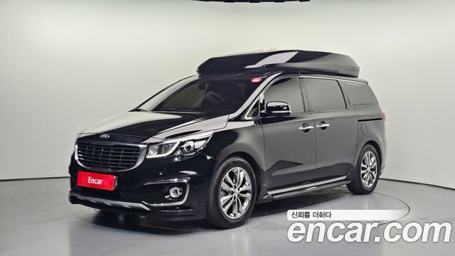 Kia Carnival — exterior