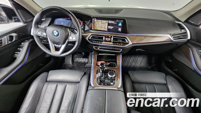 BMW X5 — interior