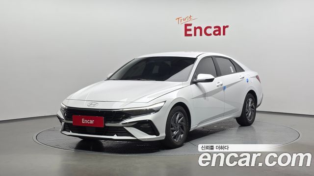 Hyundai Avante — exterior