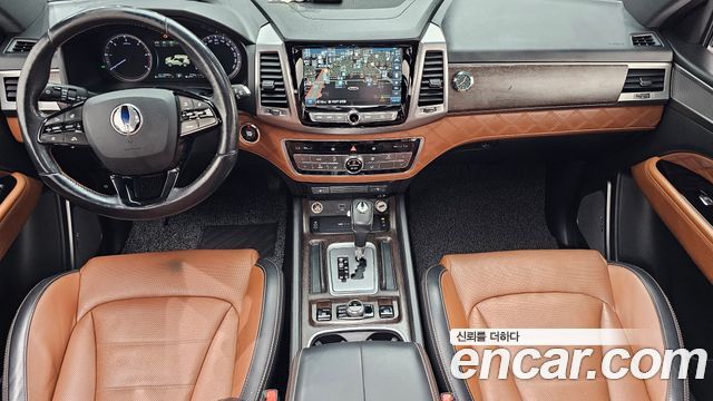 KG Mobility Rexton — interior