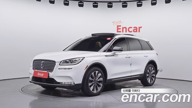 Lincoln Corsair — exterior