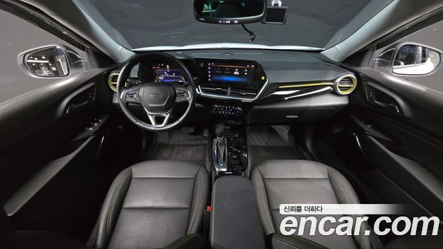 Chevrolet Korea Trax — interior