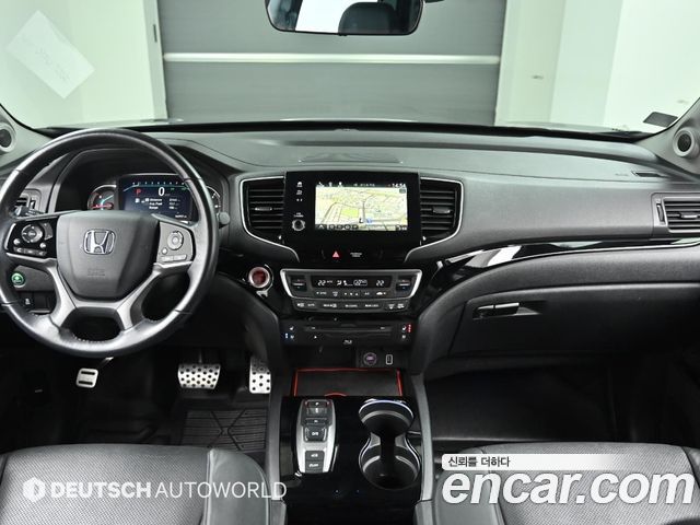 Honda Pilot — interior
