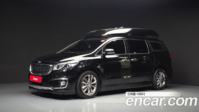 Kia Carnival — exterior