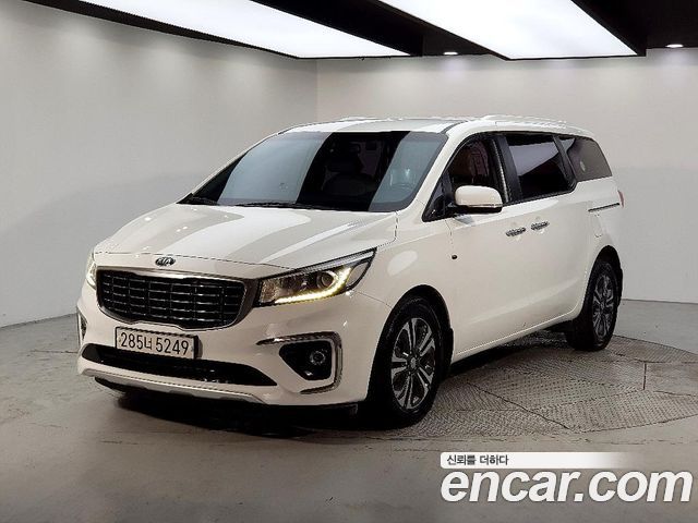 Kia Carnival — exterior