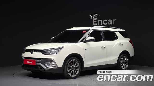 KG Mobility Tivoli — exterior