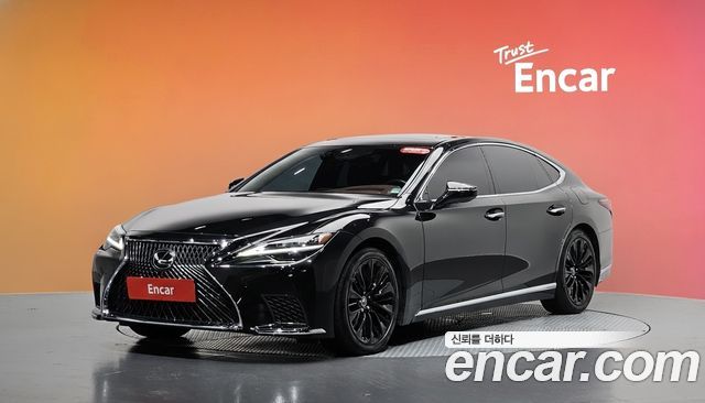 Lexus LS — exterior