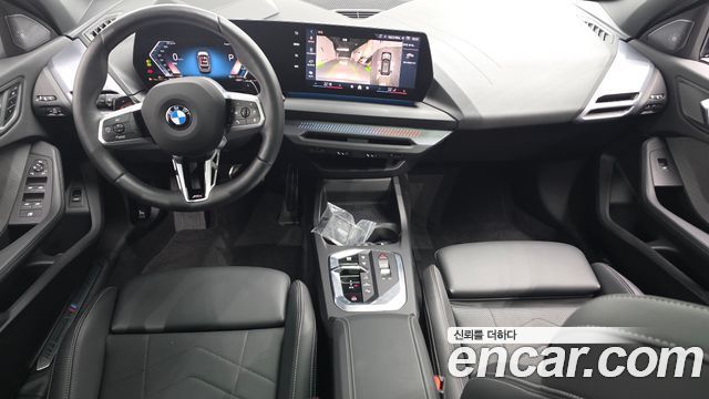 BMW 1 Series — interior