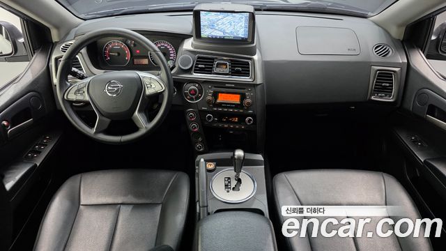 KG Mobility Korando — interior