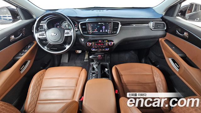 Kia Sorento — interior