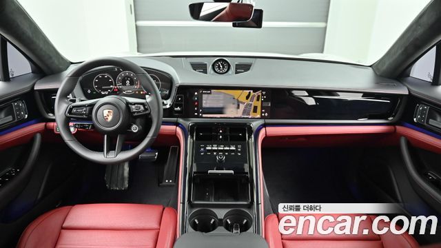 Porsche Panamera — interior