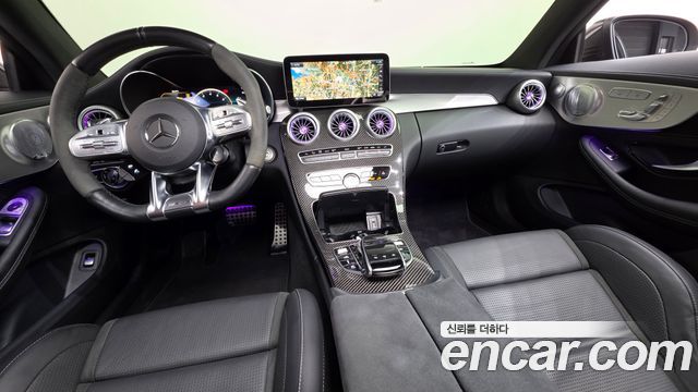 Mercedes-Benz C-Class — interior
