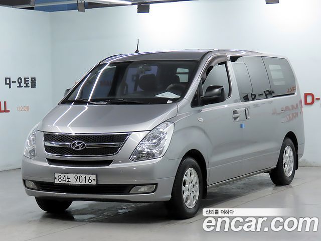 Hyundai Starex — exterior