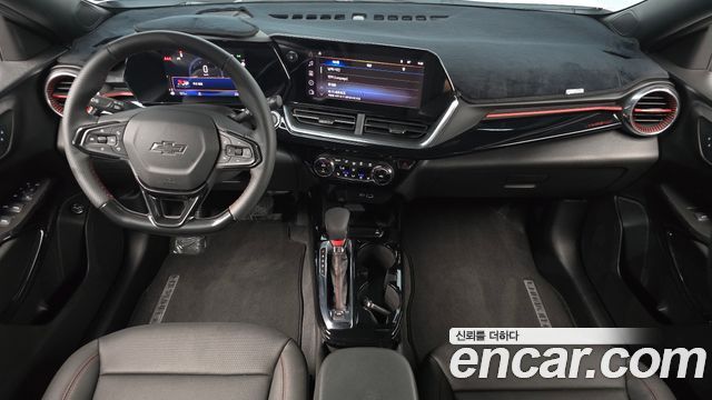 Chevrolet Korea Trax — interior