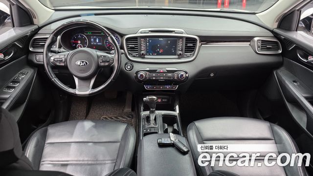 Kia Sorento — interior