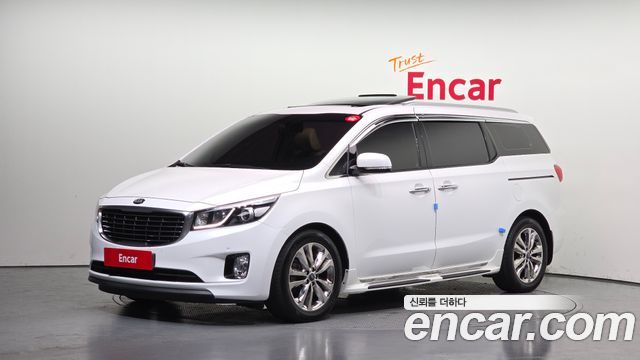 Kia Carnival — exterior