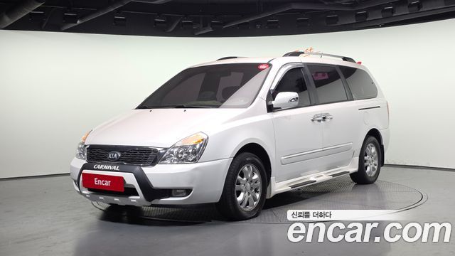 Kia Carnival — exterior